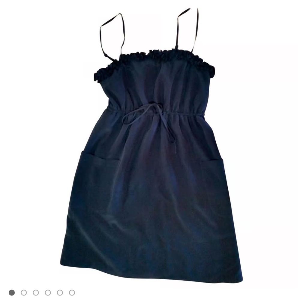 Marc By Marc Jacobs 100% silk dress with pockets Large Side pockets Size 8